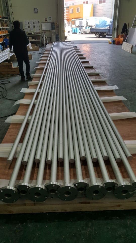 Special purpose valve body acid treatment