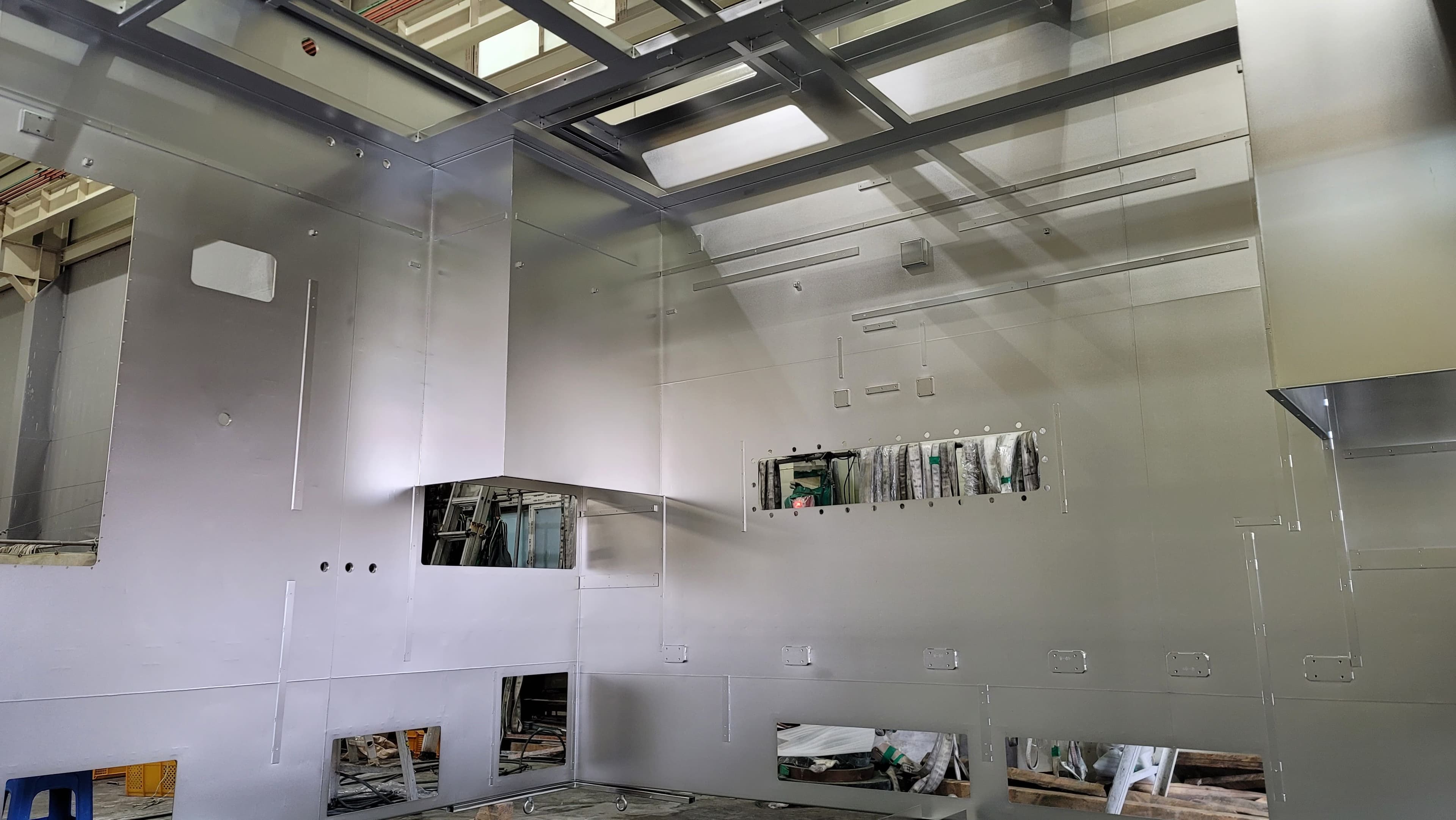 Sanitary filter housing electropolishing for pharma and F&B industries